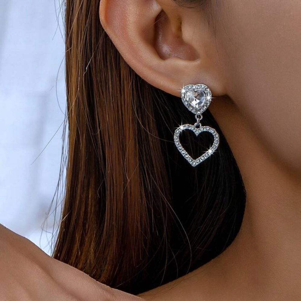 diamond heart earrings H150